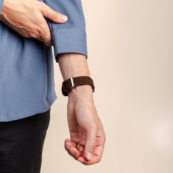 imoshion Cinturino in velluto a coste Apple Watch | 38/40/41/42 mm - Marrone