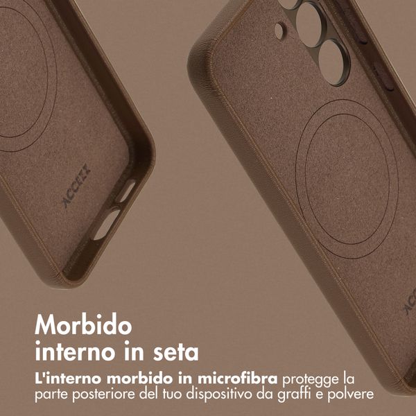 Accezz Cover in Pelle con MagSafe Samsung Galaxy S25 - Marrone caffè