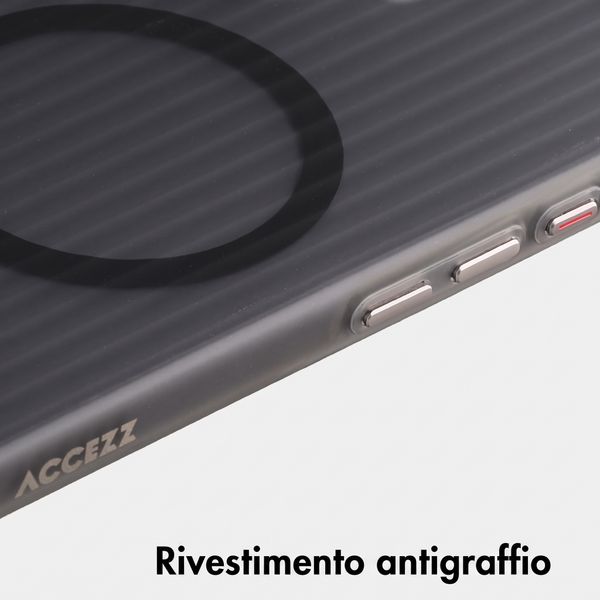 Accezz Cover Lite con MagSafe | Fluted | Apple iPhone 17 - Matte Black