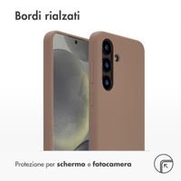 Accezz Cover in silicone liquido con MagSafe Samsung Galaxy S24 - Marrone chiaro