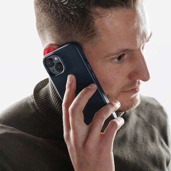 Accezz Cover in Pelle con MagSafe Apple iPhone 15 Pro Max - Nightfall Blue