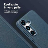 Accezz Cover in Pelle con MagSafe Samsung Galaxy S25 Plus - Nightfall Blue