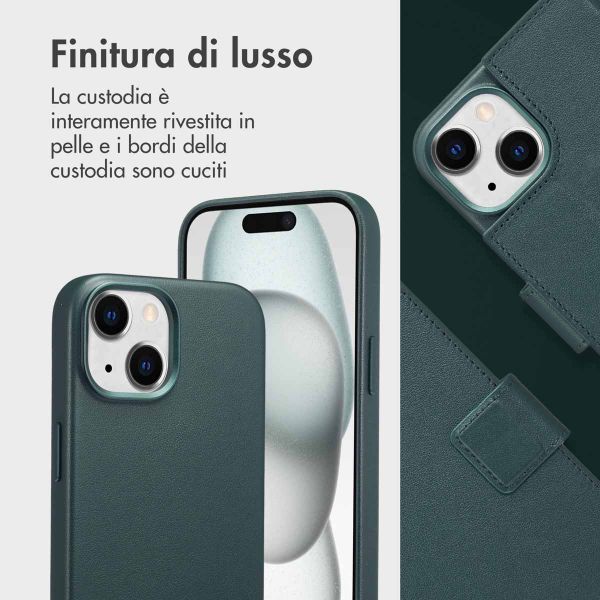 Accezz Cover in pelle 2 in 1 con MagSafe Apple iPhone 15 - Cedar Green