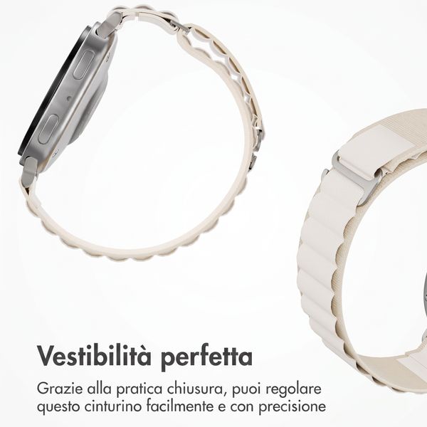 Accezz Cinturino in nylon Alpine Samsung Galaxy Watch 9 (40/44mm) / Watch 8 (40/44mm) / Classic (46mm) - Luce stellare
