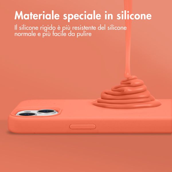 Accezz Cover in silicone liquido con MagSafe Apple iPhone 14 Pro Max - Nectarine