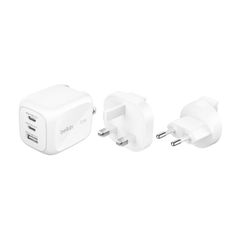 Belkin BoostCharge Pro caricatore GaN a 3 porte 70 W con set di adattatori da viaggio - Bianco