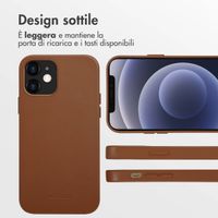 Accezz Cover in Pelle con MagSafe Apple iPhone 12 (Pro) - Sienna Brown