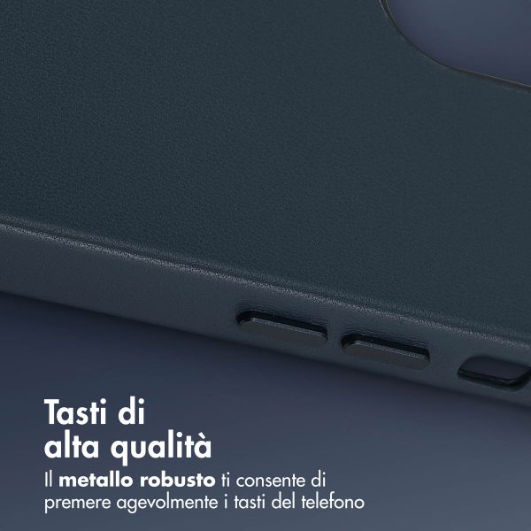 Accezz Cover in Pelle con MagSafe Apple iPhone 12 (Pro) - Nightfall Blue