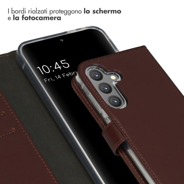 Selencia Cover a libro in vera pelle Samsung Galaxy S24 - Marrone scuro