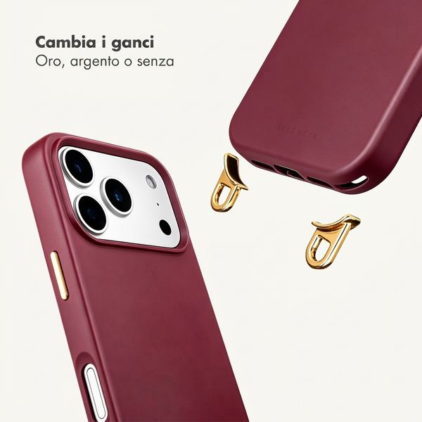 Selencia Cover posteriore Rivièra con MagSafe con ganci rimovibili Apple iPhone 17 Pro - Bold Burgundy