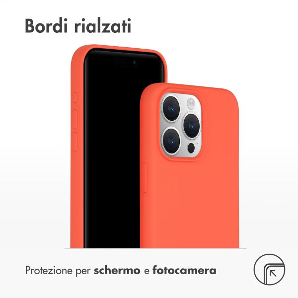 Accezz Cover in silicone liquido con MagSafe Apple iPhone 15 Pro Max - Nectarine