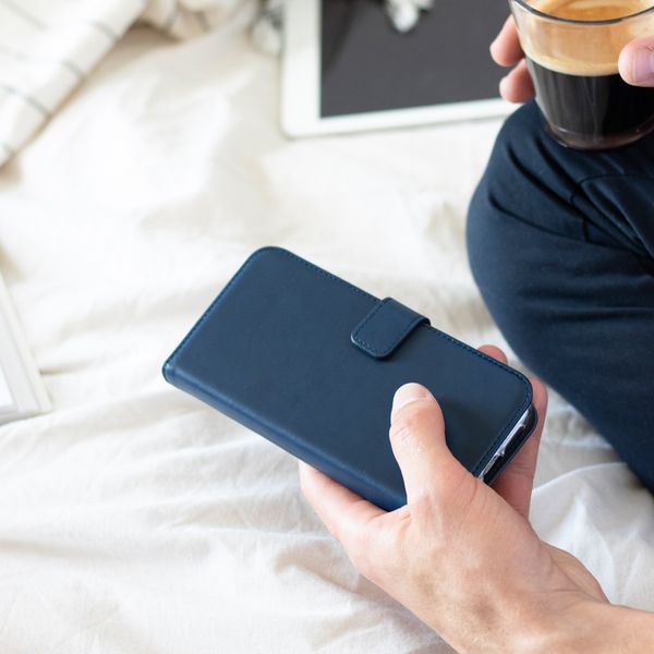 Selencia Cover a libro in vera pelle Apple iPhone 11 - Blu