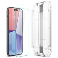 Spigen Vetro temperato GLAStR EZ Fit, confezione da 2 + Applicatore Apple iPhone 16 / 15