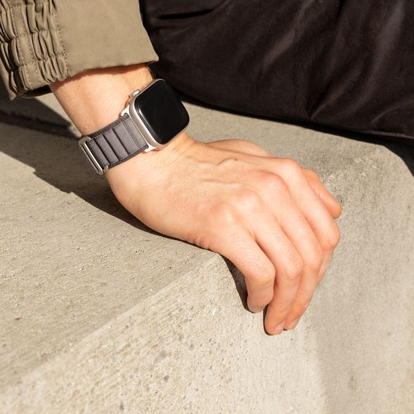 Accezz Cinturino in nylon Alpine Samsung Galaxy Watch Ultra 2 (2026) / Ultra (2024/2025) - Dark Grey