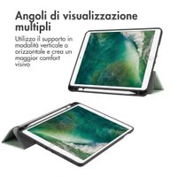imoshion Cover a libro Trifold Apple iPad 6 (2018) 9.7 pollici / iPad 5 (2017) 9.7 pollici / Air 2 (2014)/Air 1 (2013) - Verde chiaro