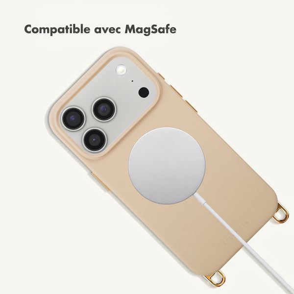 Selencia Rivièra MagSafe Backcover met afneembare haakjes Apple iPhone 17 Pro Max - Milky Latte
