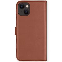 Selencia Cover a libro in vera pelle Apple iPhone 13 - Marrone chiaro