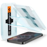 Spigen Vetro temperato GLAStR EZ Fit, confezione da 2 + Applicatore Apple iPhone 13 Pro Max