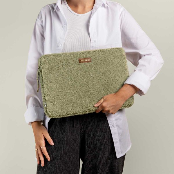 Selencia Cover Teddy per laptop 15-16 pollici - Laptopsleeve - Sage Green