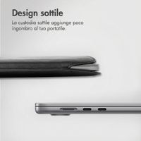 Accezz Cover in pelle per Apple MacBook 15 pollici - Laptopsleeve - Nera