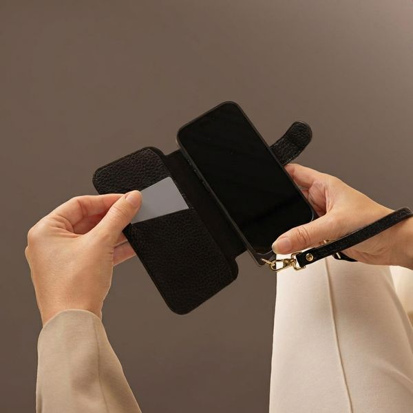 Selencia Cover Riva con MagSafe e cordino Samsung Galaxy S26 Ultra - Nero