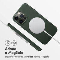 Accezz Cover in Pelle con MagSafe Apple iPhone 14 Pro Max - Cedar Green