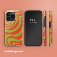 Selencia Cover posteriore Vivid con MagSafe Apple iPhone 15 Pro - Wavy Swirl Orange Fern