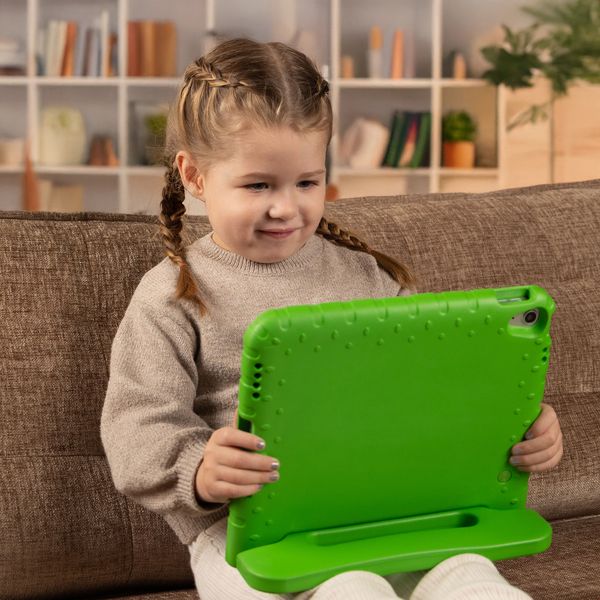 imoshion Cover Antishoc Speciale Bambini con Manico iPad 10.2 (2019 / 2020 / 2021) - Verde