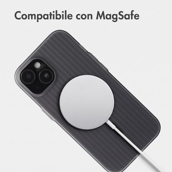 Accezz Cover Lite con MagSafe | Fluted | Apple iPhone 15 - Grigio
