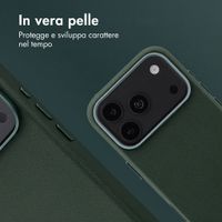 Accezz Cover in Pelle con MagSafe Apple iPhone 18 Pro Max / 17 Pro Max - Cedar Green