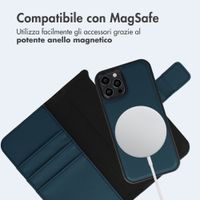 imoshion Cover a libro di lusso 2-in-1 rimovibile Apple iPhone 12 (Pro) - Blu