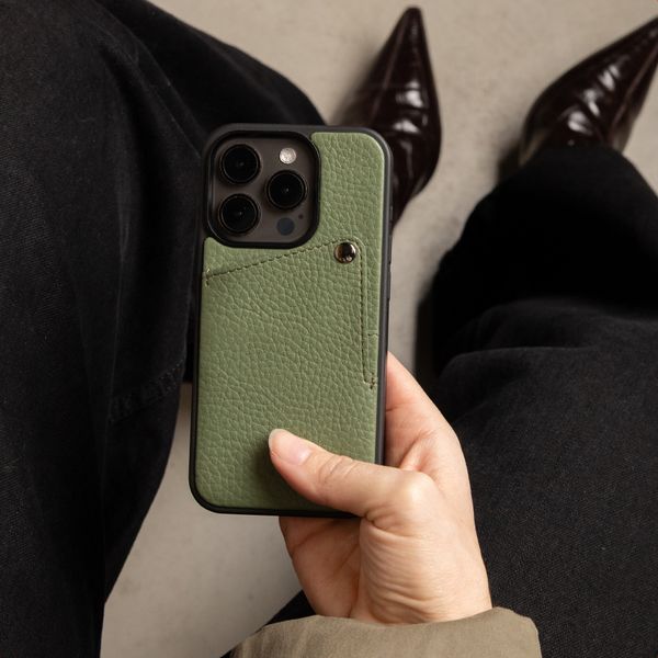 Selencia Cover posteriore Riva con portacarte Samsung Galaxy S26 - Sage Green
