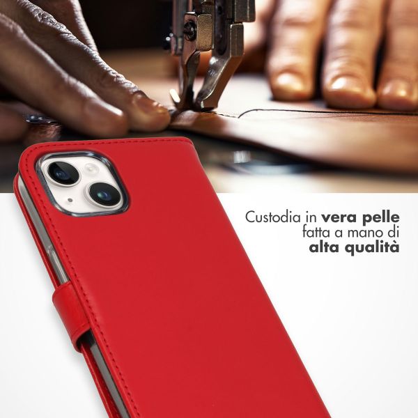 Selencia Cover a libro in vera pelle Apple iPhone 15 - Rosso