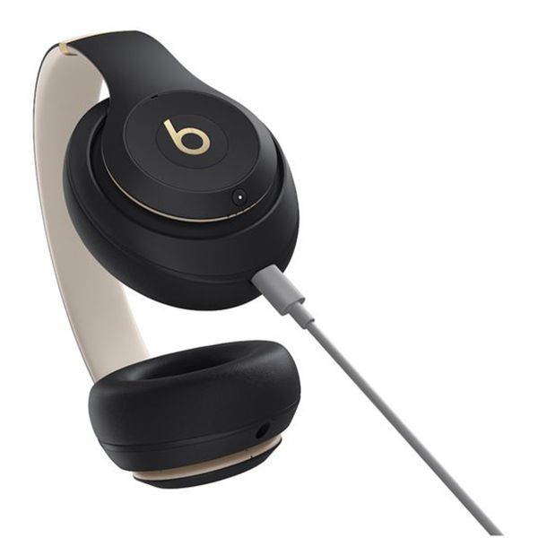 Beats Cuffie Studio Pro senza fili con cancellazione del rumore (ANC) - Nero / Oro