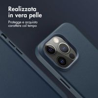 Accezz Cover in Pelle con MagSafe Apple iPhone 14 Pro - Nightfall Blue