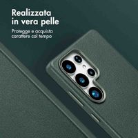 Accezz Cover in Pelle con MagSafe Samsung Galaxy S25 Ultra - Cedar Green