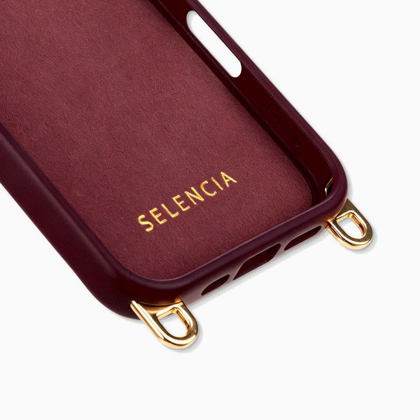 Selencia Cover posteriore Rivièra con MagSafe con ganci rimovibili Apple iPhone 16 Pro - Bold Burgundy