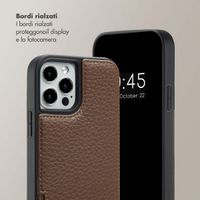 Selencia Cover per telefono Nova con cordino e portacarte Apple iPhone 12 (Pro) - Mocha Brown