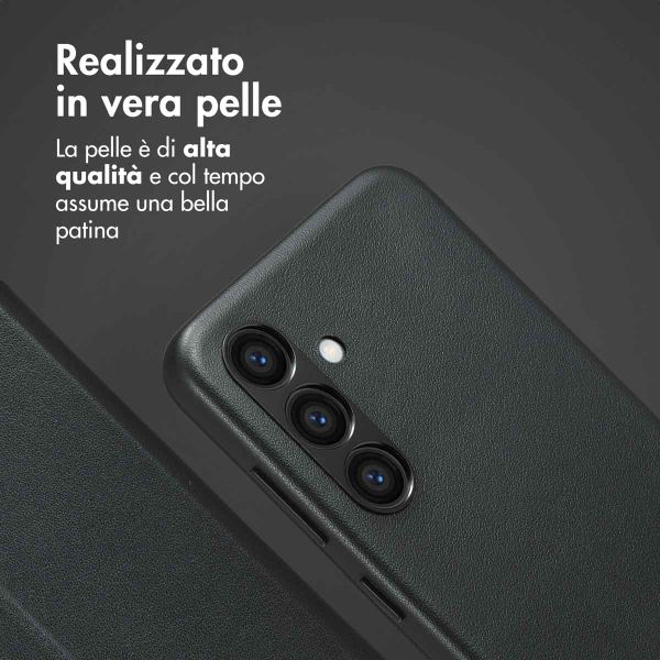 Accezz Cover in pelle 2 in 1 con MagSafe Samsung Galaxy S24 - Onyx Black