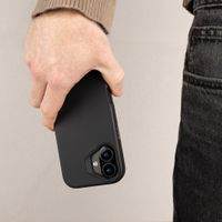 Accezz Cover Posteriore Resistente con MagSafe Apple iPhone 13 - Nero