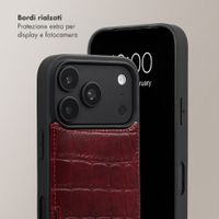 Selencia Cover per telefono Nova Croco con cordino e portacarte Apple iPhone 18 Pro Max / 17 Pro Max - Burgundy