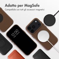Accezz Cover in Pelle con MagSafe Apple iPhone 18 Pro Max / 17 Pro Max - Marrone caffè