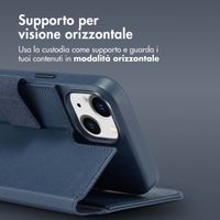 Accezz Cover in pelle 2 in 1 con MagSafe Apple iPhone 14 - Nightfall Blue