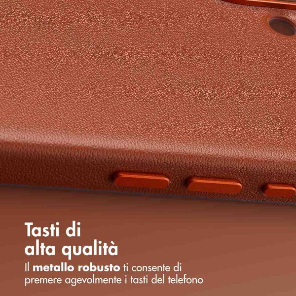Accezz Cover in Pelle con MagSafe Apple iPhone 16 - Sienna Brown