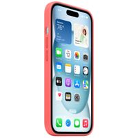 Apple Cover Posteriore in Silicone con MagSafe Apple iPhone 15 - Guava