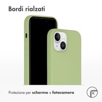 Accezz Cover in silicone liquido con MagSafe Apple iPhone 15 - Verde