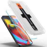 Spigen Vetro temperato GLAStR EZ Fit, confezione da 2 + Applicatore Apple iPhone 13 Pro Max
