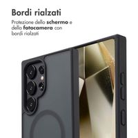 imoshion Cover posteriore Color Guard con MagSafe Samsung Galaxy S24 Ultra - Nero