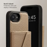 Selencia Cover per telefono Sera con cordino e portacarte a busta Apple iPhone 17e / 16e - Taupe