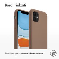 Accezz Cover in silicone liquido con MagSafe Apple iPhone 11 - Marrone chiaro